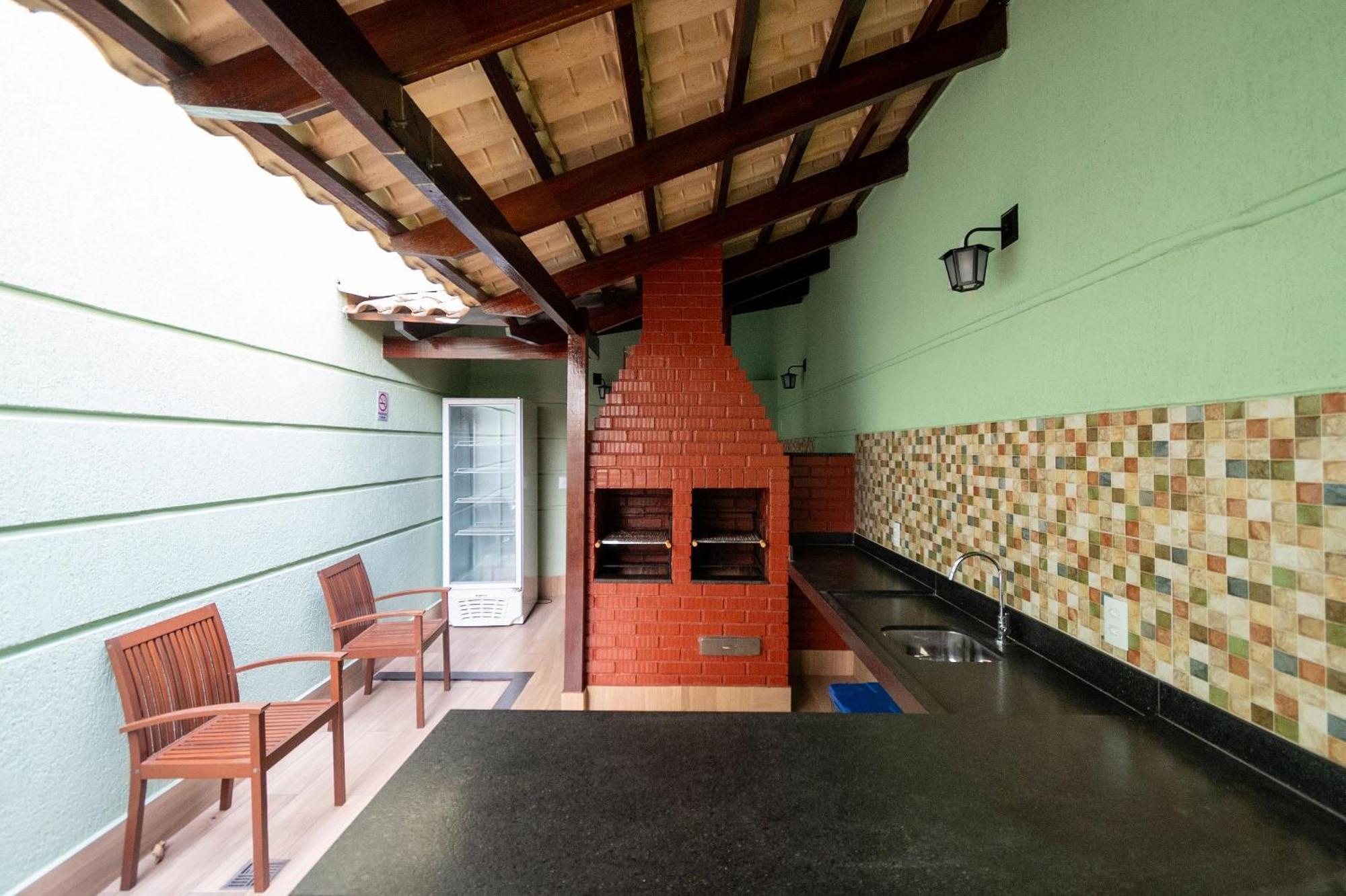 Pde - Apartamentos Proximos Do Centro ゴイアニア エクステリア 写真