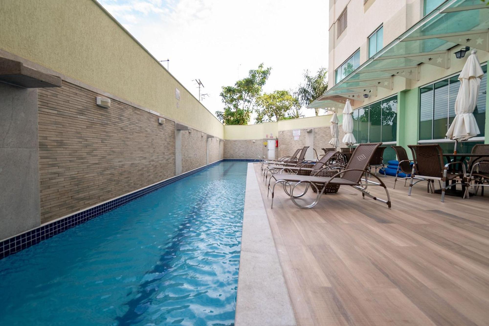 Pde - Apartamentos Proximos Do Centro ゴイアニア エクステリア 写真