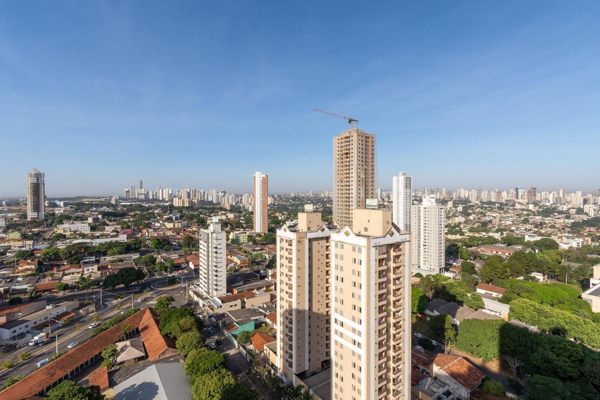 Pde - Apartamentos Proximos Do Centro ゴイアニア エクステリア 写真